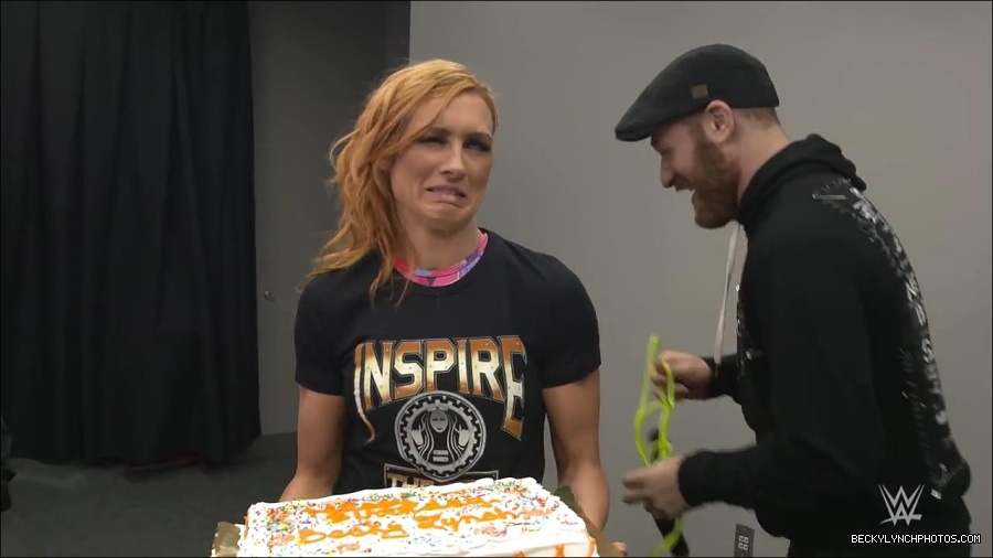 Y2Mate_is_-_Becky_Lynch_celebrates_her_birthday_with_Sami_Zayn_and_their_Mixed_Match_Challenge_charity_UNICEF-JBxP9HuiiLc-720p-1655991830238_mp4_000189400.jpg