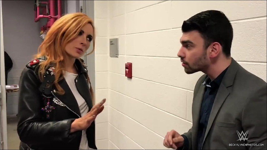 Y2Mate_is_-_Becky_Lynch_gets_stopped_by_security_one_week_before_competing_on_WWE_Mixed_Match_Challenge-QFnBQncJn64-720p-1655992595623_mp4_000018100.jpg