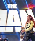WWE_SmackDown_2021_08_27_720p_WEB_h264-HEEL_mp4_000173456.jpg