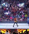WWE_SmackDown_2021_08_27_720p_WEB_h264-HEEL_mp4_000181848.jpg