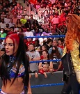 WWE_SmackDown_2021_08_27_720p_WEB_h264-HEEL_mp4_000559208.jpg