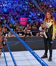 WWE_SmackDown_2021_08_27_720p_WEB_h264-HEEL_mp4_000594243.jpg