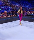 WWE_SmackDown_2021_08_27_720p_WEB_h264-HEEL_mp4_000604720.jpg