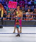 WWE_SmackDown_2021_08_27_720p_WEB_h264-HEEL_mp4_000674206.jpg