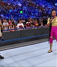 WWE_SmackDown_2021_08_27_720p_WEB_h264-HEEL_mp4_000694710.jpg