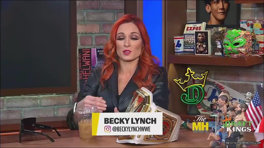 Y2Mate_is_-_Becky_Lynch_Talks_Charlotte_Flair_Feud_27I27m_So_in_Her_Head__-_The_MMA_Hour-4BJNnwyhid4-720p-1656194904909_mp4_001570535.jpg