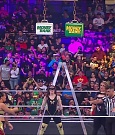 WWE_RAW_27th_June_2022_720p_WEBRip_h264_mp4_007046959.jpg