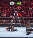 WWE_RAW_27th_June_2022_720p_WEBRip_h264_mp4_007201513.jpg