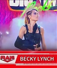 WWE_Monday_Night_Raw_2022_08_01_720p_HDTV_x264-NWCHD_mp4_000080580.jpg