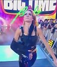 WWE_Monday_Night_Raw_2022_08_01_720p_HDTV_x264-NWCHD_mp4_000083383.jpg
