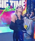 WWE_Monday_Night_Raw_2022_08_01_720p_HDTV_x264-NWCHD_mp4_000084184.jpg