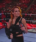 WWE_Monday_Night_Raw_2022_08_01_720p_HDTV_x264-NWCHD_mp4_000253119.jpg