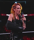 WWE_Monday_Night_Raw_2022_08_01_720p_HDTV_x264-NWCHD_mp4_000385651.jpg
