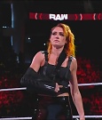 WWE_Monday_Night_Raw_2022_08_01_720p_HDTV_x264-NWCHD_mp4_000464130.jpg