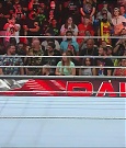 WWE_Monday_Night_Raw_2022_08_01_720p_HDTV_x264-NWCHD_mp4_000506572.jpg