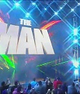 WWE_Monday_Night_Raw_2022_11_28_720p_HDTV_x264-NWCHD_mp4_000148281.jpg