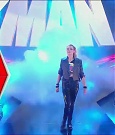 WWE_Monday_Night_Raw_2022_11_28_720p_HDTV_x264-NWCHD_mp4_000168701.jpg