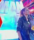 WWE_Monday_Night_Raw_2022_11_28_720p_HDTV_x264-NWCHD_mp4_000173506.jpg