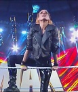 WWE_Monday_Night_Raw_2022_11_28_720p_HDTV_x264-NWCHD_mp4_000200333.jpg
