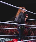 WWE_Monday_Night_Raw_2022_11_28_720p_HDTV_x264-NWCHD_mp4_000293626.jpg
