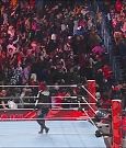 WWE_Monday_Night_Raw_2022_12_05_720p_HDTV_x264-NWCHD_mp4_001727521.jpg