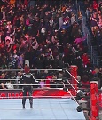 WWE_Monday_Night_Raw_2022_12_05_720p_HDTV_x264-NWCHD_mp4_001728322.jpg