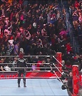 WWE_Monday_Night_Raw_2022_12_05_720p_HDTV_x264-NWCHD_mp4_001728722.jpg
