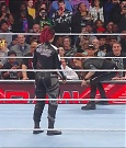 WWE_Monday_Night_Raw_2022_12_05_720p_HDTV_x264-NWCHD_mp4_001778372.jpg