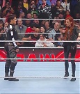 WWE_Monday_Night_Raw_2022_12_05_720p_HDTV_x264-NWCHD_mp4_001784378.jpg