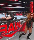 WWE_Monday_Night_Raw_2022_12_05_720p_HDTV_x264-NWCHD_mp4_007502219.jpg