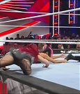 WWE_Monday_Night_Raw_2022_12_05_720p_HDTV_x264-NWCHD_mp4_007516634.jpg