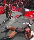 WWE_Monday_Night_Raw_2022_12_05_720p_HDTV_x264-NWCHD_mp4_007571489.jpg