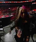 WWE_Monday_Night_Raw_2022_12_12_720p_HDTV_x264-NWCHD_mp4_000214981.jpg