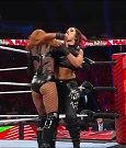WWE_Monday_Night_Raw_2022_12_19_720p_HDTV_x264-NWCHD_mp4_005992791.jpg