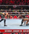 WWE_Monday_Night_Raw_2022_12_19_720p_HDTV_x264-NWCHD_mp4_006083415.jpg