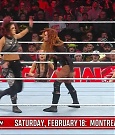 WWE_Monday_Night_Raw_2022_12_19_720p_HDTV_x264-NWCHD_mp4_006091590.jpg