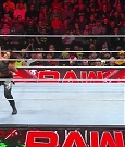 WWE_Monday_Night_Raw_2022_12_19_720p_HDTV_x264-NWCHD_mp4_006119451~0.jpg