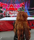WWE_Monday_Night_Raw_2022_12_19_720p_HDTV_x264-NWCHD_mp4_006426158.jpg