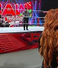 WWE_Monday_Night_Raw_2022_12_19_720p_HDTV_x264-NWCHD_mp4_006431363.jpg