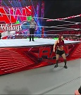 WWE_Monday_Night_Raw_2022_12_19_720p_HDTV_x264-NWCHD_mp4_006436568.jpg