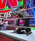 WWE_Monday_Night_Raw_2022_12_19_720p_HDTV_x264-NWCHD_mp4_006452184.jpg