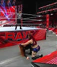 WWE_Monday_Night_Raw_2023_01_02_720p_HDTV_x264-NWCHD_mp4_005134000.jpg