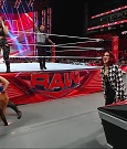 WWE_Monday_Night_Raw_2023_01_02_720p_HDTV_x264-NWCHD_mp4_005210644.jpg