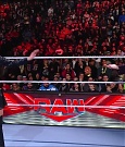 WWE_Monday_Night_Raw_2023_02_13_720p_HDTV_x264-NWCHD_mp4_000192225.jpg