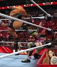 WWE_WrestleMania_Raw_2023_03_27_720p_HDTV_x264-NWCHD_mp4_000806593.jpg