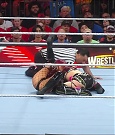 WWE_WrestleMania_Raw_2023_03_27_720p_HDTV_x264-NWCHD_mp4_000921975.jpg