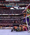 WWE_WrestleMania_39_Saturday_720p_WEB_h264-HEEL_mp4_006140320.jpg