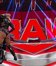 WWE_Monday_Night_Raw_2023_04_10_720p_HDTV_x264-NWCHD_mp4_002460145.jpg