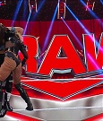 WWE_Monday_Night_Raw_2023_04_10_720p_HDTV_x264-NWCHD_mp4_002460545.jpg