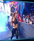 WWE_Friday_Night_SmackDown_2021_09_03_720p_HDTV_x264-NWCHD_mp4_001013679.jpg